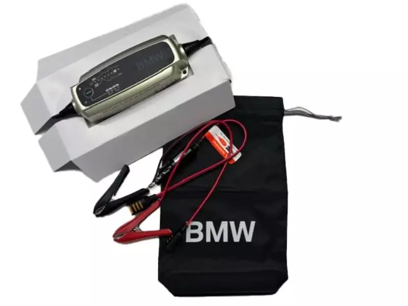 chargeur-de-batterie-plus-bmw-motorrad